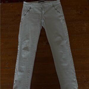 White/grey Skinny Pants with Zip Pocket Detail